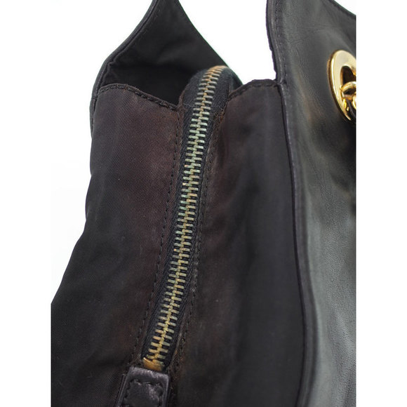 Prada Embossed Logo Chain Shoulder Bag Black - Picture 7 of 8